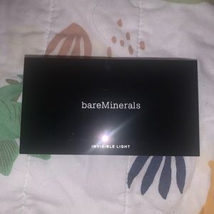 Bare minerals Invisible Light New in box, never used.